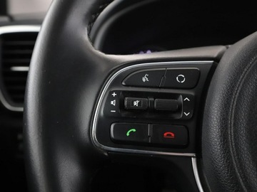 Kia Sportage IV SUV Facelifting 1.6 GDI 132KM 2018 Kia Sportage 1.6 Benzyna Klimatyzacja Nawigacja, zdjęcie 30