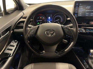 Toyota C-HR I Crossover Facelifting 2.0 Hybrid Dynamic Force 184KM 2020 Toyota C-HR 2.0 Hybrid Executive Toyota C-HR 2.0 E, zdjęcie 11