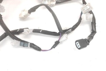 SVAZEK PŘEDNÍCH LEVÝCH DVEŘE DAIHATSU SIRION (M3_) 82152B1060 1.0L