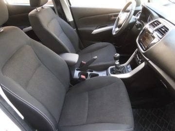 Suzuki SX4 II S-cross Facelifting 1.4 BOOSTERJET 140KM 2018 Suzuki SX4 S-Cross 1.4 BoosterJet, Salon Polska, zdjęcie 8