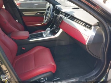 Jaguar XF II 2021 Jaguar XF R-Dynamic SE P300 Automatic 2021 2.0l 2.0 Benzyna 296KM, zdjęcie 9