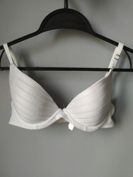 e__ butik __ biustonosz usztywniany__ ROZ. 70 B