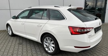 Skoda Superb III Kombi Facelifting 2.0 TDI SCR 150KM 2019 Skoda Superb Skora Automat Navi Webasto Hak Parktronic FV23, zdjęcie 4