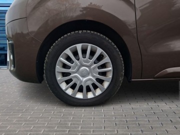 Toyota Proace II Furgon Medium 2.0 D-4D 177KM 2024 Toyota PROACE VERSO 2.0 D4-D Long Business Toyota, zdjęcie 27