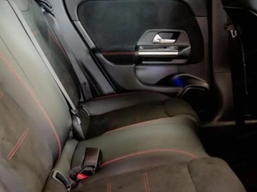 Mercedes GLA II Off-roader Facelifting 2.0 200d 150KM 2025 MERCEDES-BENZ GLA 200 d AMG Line Suv 2.0 (150KM) 2025, zdjęcie 14