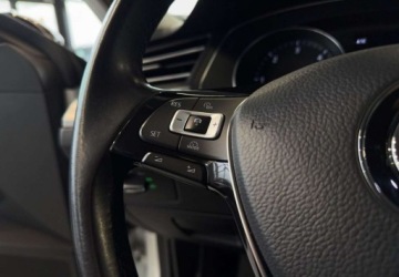 Volkswagen Arteon Fastback 2.0 TDI 150KM 2017 Volkswagen Arteon 2.0TDI 150KM DSG 2017 r., NAVI, felga 19 2.0 Diesel, zdjęcie 16