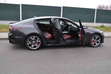 Kia Stinger Liftback 3.3 T-GDi 370KM 2018 KIA STINGER 3.3 T-GDI V6 GT AWD KRAJOWE BEZWYPADKOWE I WŁAŚCICIEL, zdjęcie 15