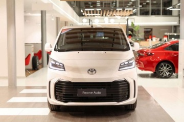 Toyota 2024 Toyota Proace Verso 2.0 D4-D Long Business 2.0 Diesel 144KM, zdjęcie 1