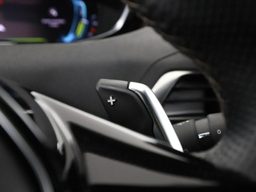 Peugeot 3008 II Plug-In Hybrid Facelifting 1.6 HYBRID 225KM 2022 Peugeot 3008 PHEV full LED virtual cocpit, zdjęcie 32