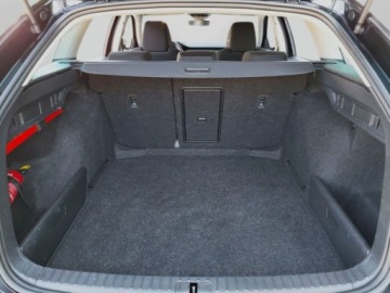 Skoda Octavia IV Kombi 2.0 TDI 150KM 2022 Skoda Octavia 2.0TDI 150KM Ambition DSG SalonPL SerwisASO Kessy Led SmartL, zdjęcie 10