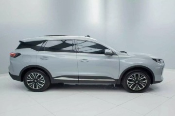 Chery Tiggo 7 SUV PHEV 1.5 T-GDI DHE 279KM 2025 CHERY Tiggo 7 Prestige 1.5 T-GDI Super Hybrid DHT 279KM 2025, zdjęcie 2