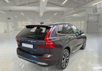 Volvo XC60 II Crossover Plug-In Facelifting 2.0 T6 350KM 2022 Volvo XC 60 Plug-In Jasna Skora Panorama 100 baterii Navi Led FV23, zdjęcie 5