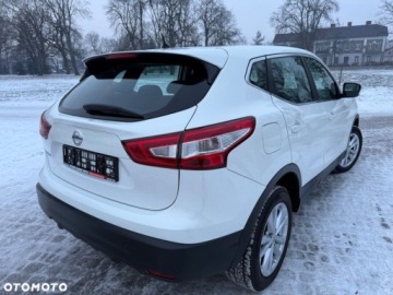 Nissan Qashqai II Crossover 1.2 DIG-T 115KM 2015 Nissan Qashqai Nissan Qashqai 1.2 DIG-T N-Vision 1.2 Benzyna 115KM, zdjęcie 15