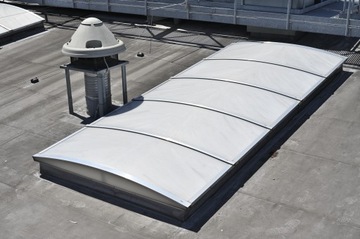Poliwęglan komorowy 10mm bezbarwny 1UV 2100x7000mm 2,1 x 7m 1,5kg/m2