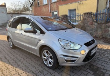Ford S-Max I Van Facelifting 2.0 Duratorq TDCi DPF 163KM 2015 Ford S-Max Ford S-Max 2.0 TDCi DPF Titanium MPS6 2.0 Diesel 163KM