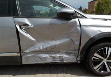 Peugeot 3008 II Crossover 1.2 PureTech 130KM 2019 Peugeot 3008 Okazja 1.2 Benzyna 130KM, zdjęcie 13