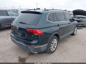 Volkswagen Tiguan II 2018 Volkswagen Tiguan 2018 VOLKSWAGEN TIGUAN 2.0T SE2.0T SEL 2.0 Benzyna 184KM, zdjęcie 4