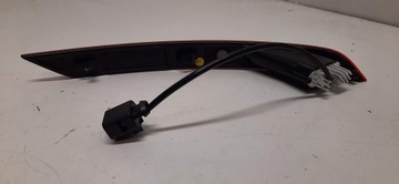 ОТРАЖАТЕЛЬ + СВЕТОДИОДНАЯ ПРОТИВОТУМАННАЯ L OE KAROQ 57A945701B