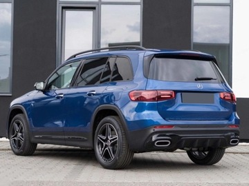 Mercedes GLB SUV 1.3 200 163KM 2025 MERCEDES-BENZ GLB 200 AMG Line Suv 1.3 163KM 2025, zdjęcie 4