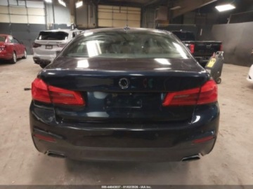 BMW Seria 5 G30-G31 2017 BMW Seria 5 530i xDrive 2017 2.0 Benzyna 248KM, zdjęcie 4