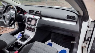 Volkswagen Passat CC 2.0 TDI-CR DPF 170KM 2010 Volkswagen Passat CC Vw Passat CC 2,0 Tdi 170 KM Manual Zamiana 2.0 Diesel, zdjęcie 9