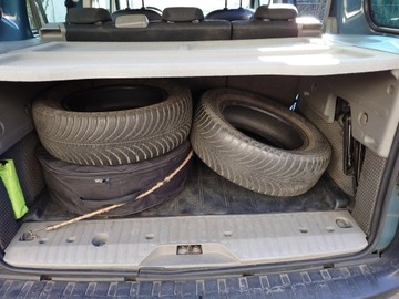 Renault Kangoo II Mikrovan 1.6 8v 90KM 2010 Renault Kangoo II 1.6 5-osób 2010r. benzyna + gaz LPG + hak, zdjęcie 20