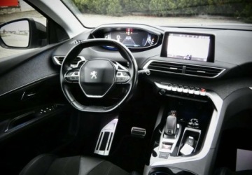 Peugeot 3008 II Crossover 1.5 BlueHDI 130KM 2018 Peugeot 3008 Peugeot 3008 1.5 BlueHDi Allure SampS EAT8 1.5 Diesel 130KM, zdjęcie 13