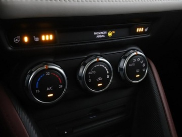 Mazda CX-3 Crossover 2.0 SKY-G 120KM 2017 Mazda CX-3 2.0 Selection Automat Tempomat Grzane, zdjęcie 25