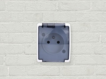 Одинарная герметичная дымовая розетка открытого монтажа IP44