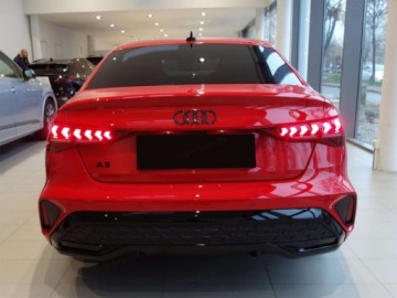 Audi A3 8Y Limousine Facelifting 1.5 35 TFSI 150KM 2026 AUDI A3 TFSI S Line Sedan (150 KM) 2026, zdjęcie 1