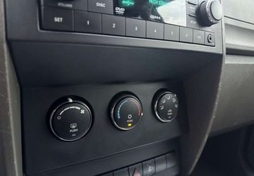 Dodge Nitro 2008 Dodge Nitro Dodge Nitro 3.7 V6 SLT 4WD 3.7 Benzyna 210KM, zdjęcie 13