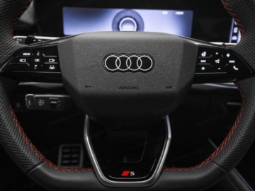 Audi Q3 III Sportback 2.0 40 TFSI 204KM 2026 2.0 TFSI quattro S line Sportback (204 KM) Panoramiczny dach przesuwny, zdjęcie 6