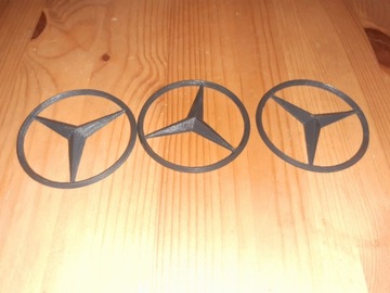 Логотип Mercedes на крышке двигателя Звезда 60 мм.