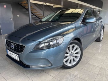 Volvo V40 II Cross Country D2 115KM 2014 Volvo V40 1.6 Diesel 115KM