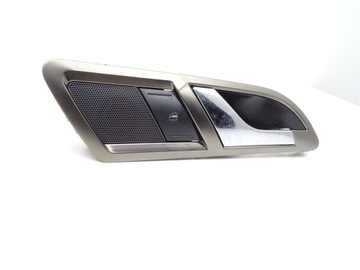 KLAMKA WEWNĘTRZNA PRAWA TYŁ WŁACZNIK SZYBY 3U0837932 Skoda Superb I