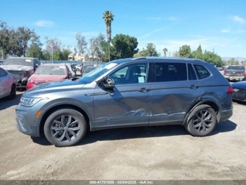 Volkswagen Tiguan II 2023 Volkswagen Tiguan 2023 VOLKSWAGEN TIGUAN 2.0T SE 2.0 Benzyna 184KM, zdjęcie 5