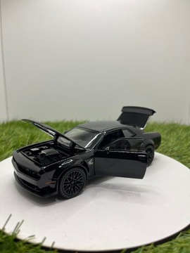 Dodge Challenger Hellcat Car Model 1/32 Коллекционер.