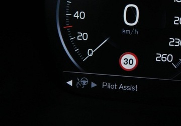 Volvo XC40 Crossover Plug-In 1.5 T4 Plug-in Hybrid 211KM 2021 Volvo XC 40 z Gwarancja Bezwypadkowy Kupiony Salon 1-2021r 1.5 211KM, zdjęcie 35