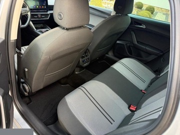 Seat Leon IV 2022 Seat Leon 1.0 eTSI Xcellence DSG Hybryda 110KM 2022r, zdjęcie 21
