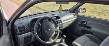 Renault Clio II 2002 Renault Clio Renault Clio 1.5D 2002r, 3 drzwi climatronic 1.5 Diesel 60KM, zdjęcie 4