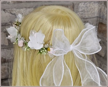 Причастный венок. Причастные венки. причастный венок с розовым дополнением