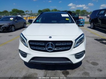 Mercedes GLA II 2020 Mercedes-Benz GLA 2020r, 2.0L 2.0 Benzyna 208KM, zdjęcie 2