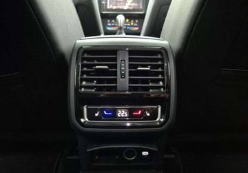 Volkswagen Arteon Fastback Facelifting 2.0 TSI 190KM 2023 Volkswagen Arteon Shooting Brake Elegance 2.0TSI 190KM DSG Kamera Hak Virt, zdjęcie 16