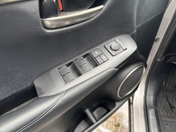 Lexus NX I SUV Facelifting 300h 197KM 2021 Lexus NX 300h F Impression AWD I (2014-2021) 300h, zdjęcie 19