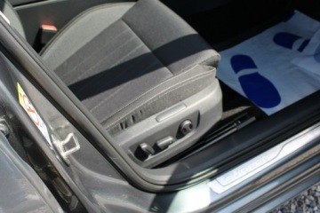 Skoda Superb III Kombi Facelifting 2.0 TDI SCR 150KM 2022 Škoda Superb Skoda Superb Style DSG Kamera, zdjęcie 35