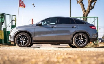 Mercedes GLE W166/C292 SUV 3.0 350d 258KM 2016 Mercedes-Benz GLE Mercedes-Benz Klasa GLE W166 350 D 4MATIC 258KM 3.0 258KM, zdjęcie 4