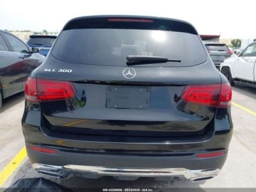 Mercedes GLC C253 2020 Mercedes-Benz GLC 2020 Mercedes-Benz GLC GLC 300 SUV 2.0 Benzyna 255KM, zdjęcie 14