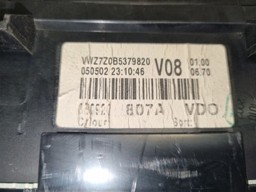 BUDÍKY PŘÍSTROJOVÁ DESKA VW PASSAT B5 1,9 TDI 3B0920807A