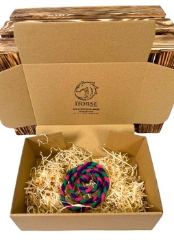 Поводья - конь-любитель - разные цвета.