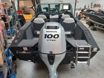Моторная лодка Finval 505 Fish Pro, рыболовное судно